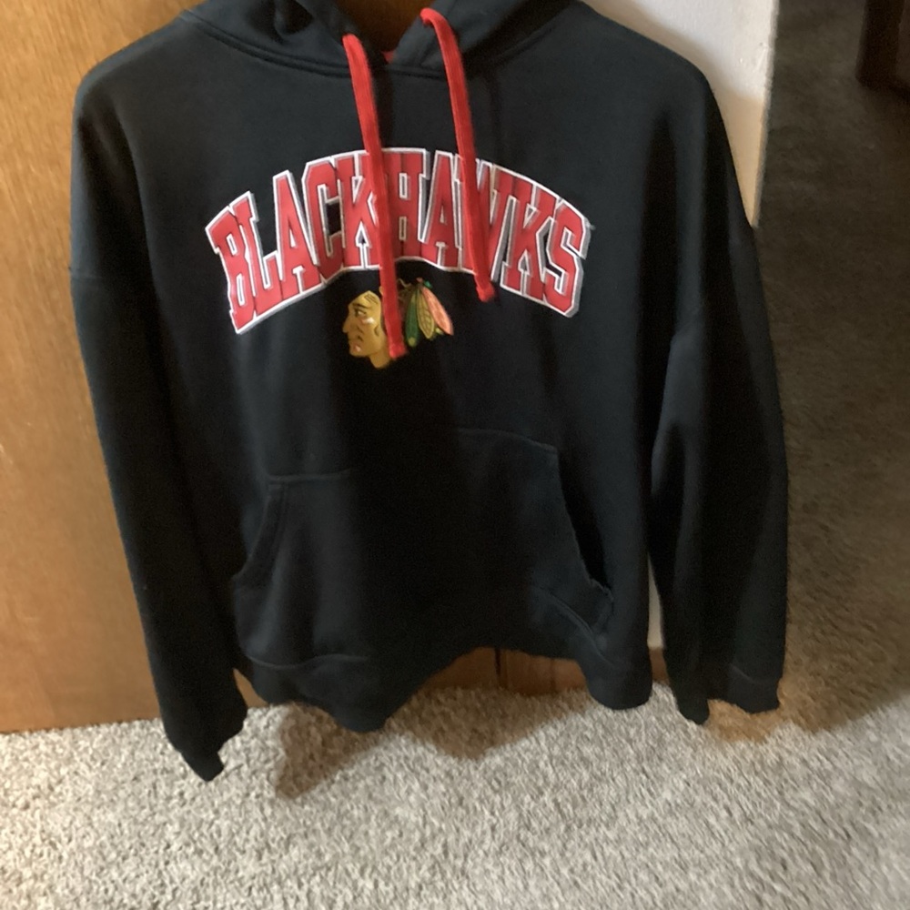 NHL Black and Red Sweater Chicago Blackhawks